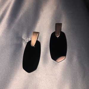 Kendra Scott Black Earrings